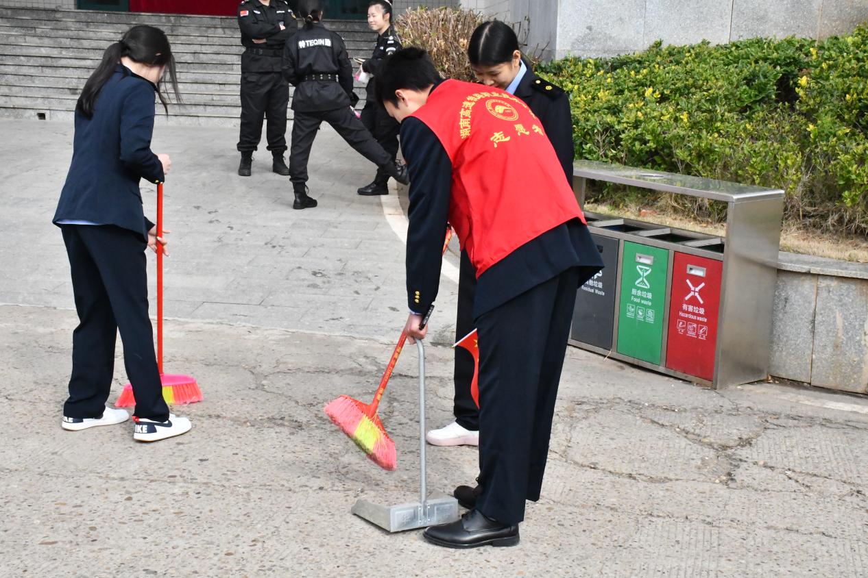 图片19.jpg 图片19.jpg