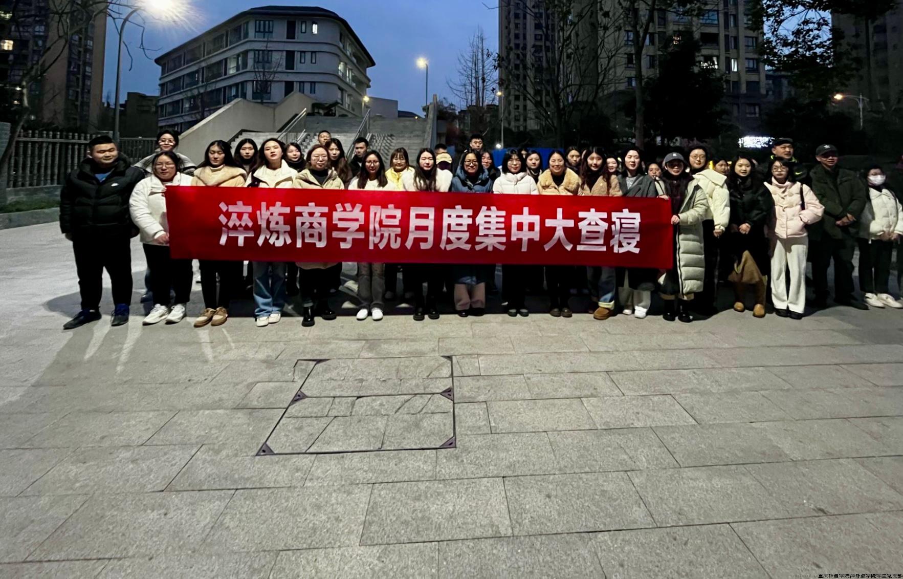 图片七.jpg 图片七.jpg