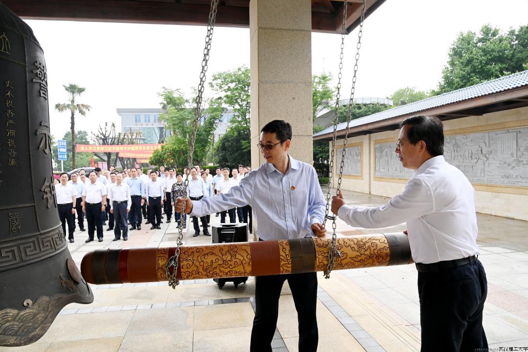 图片6.jpg 图片6.jpg