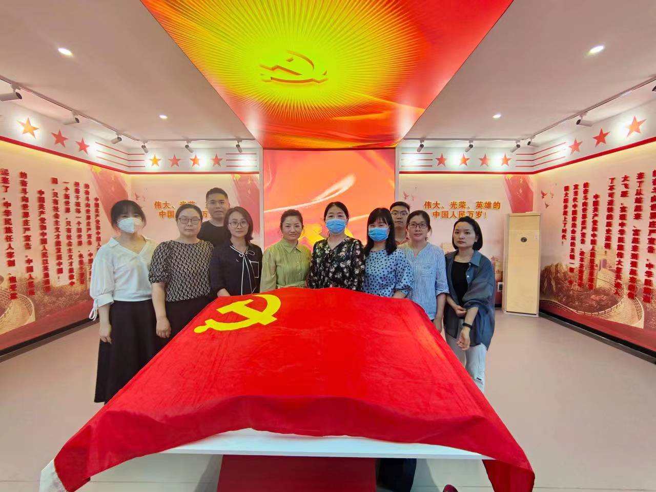 9f2d211b66e7128fdd04ee5f2e56187.jpg 9f2d211b66e7128fdd04ee5f2e56187.jpg