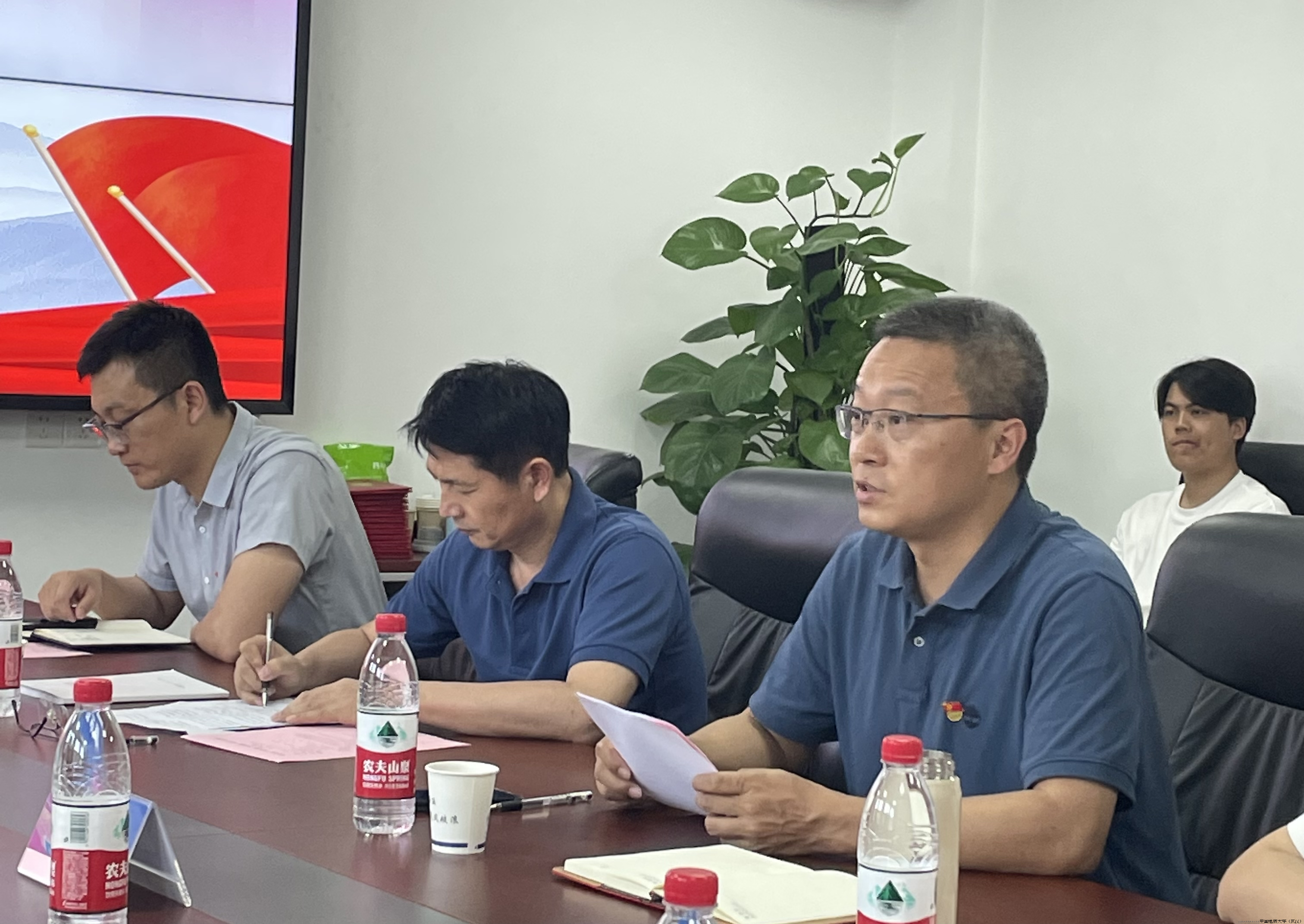 图片2.png 图片2.png