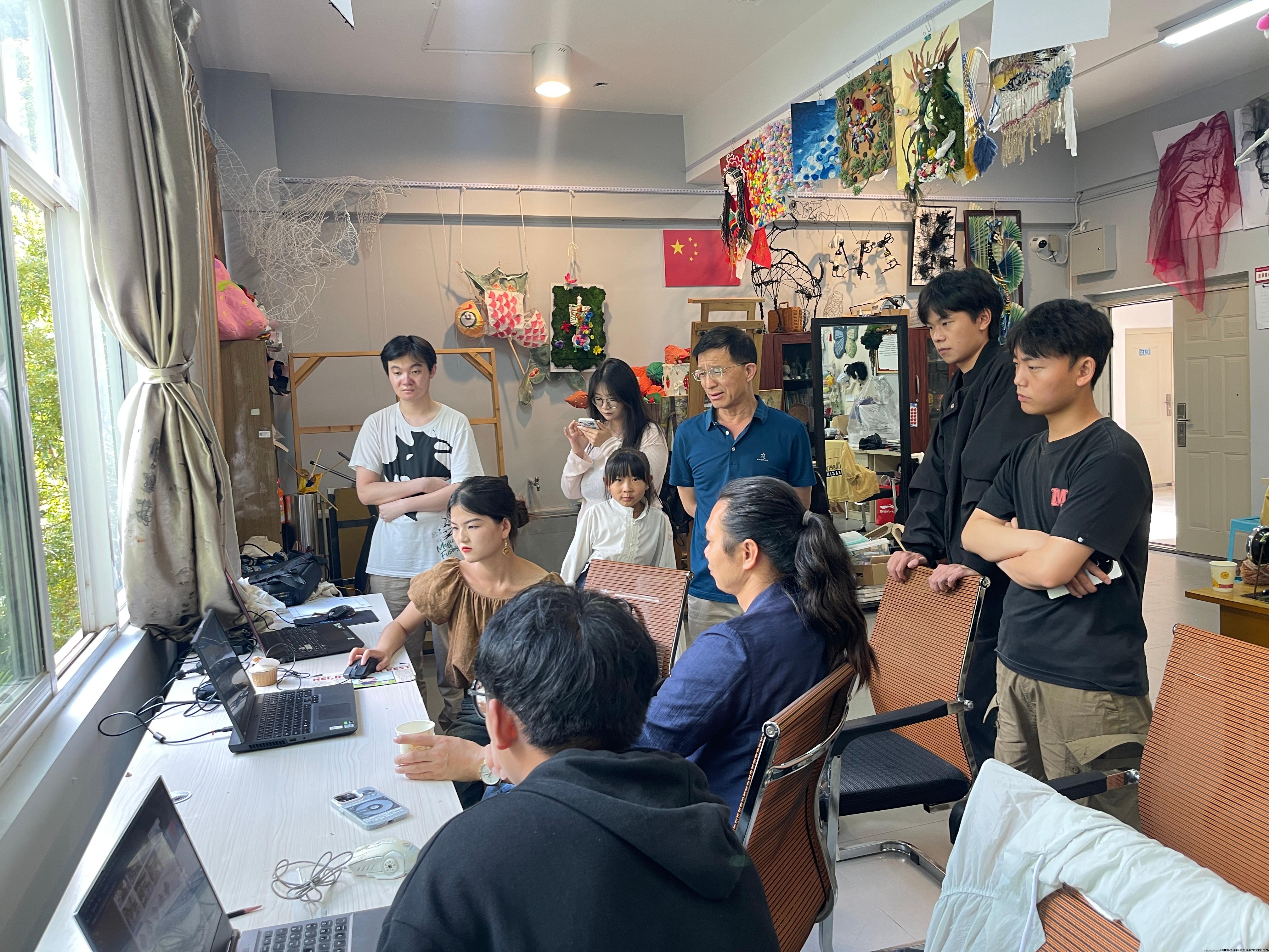 就业指导.jpg 就业指导.jpg