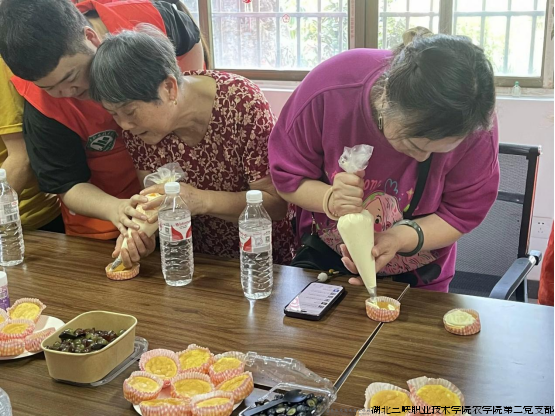 0BCE4B9D33FB19112F15A057FB391485.png 0BCE4B9D33FB19112F15A057FB391485.png