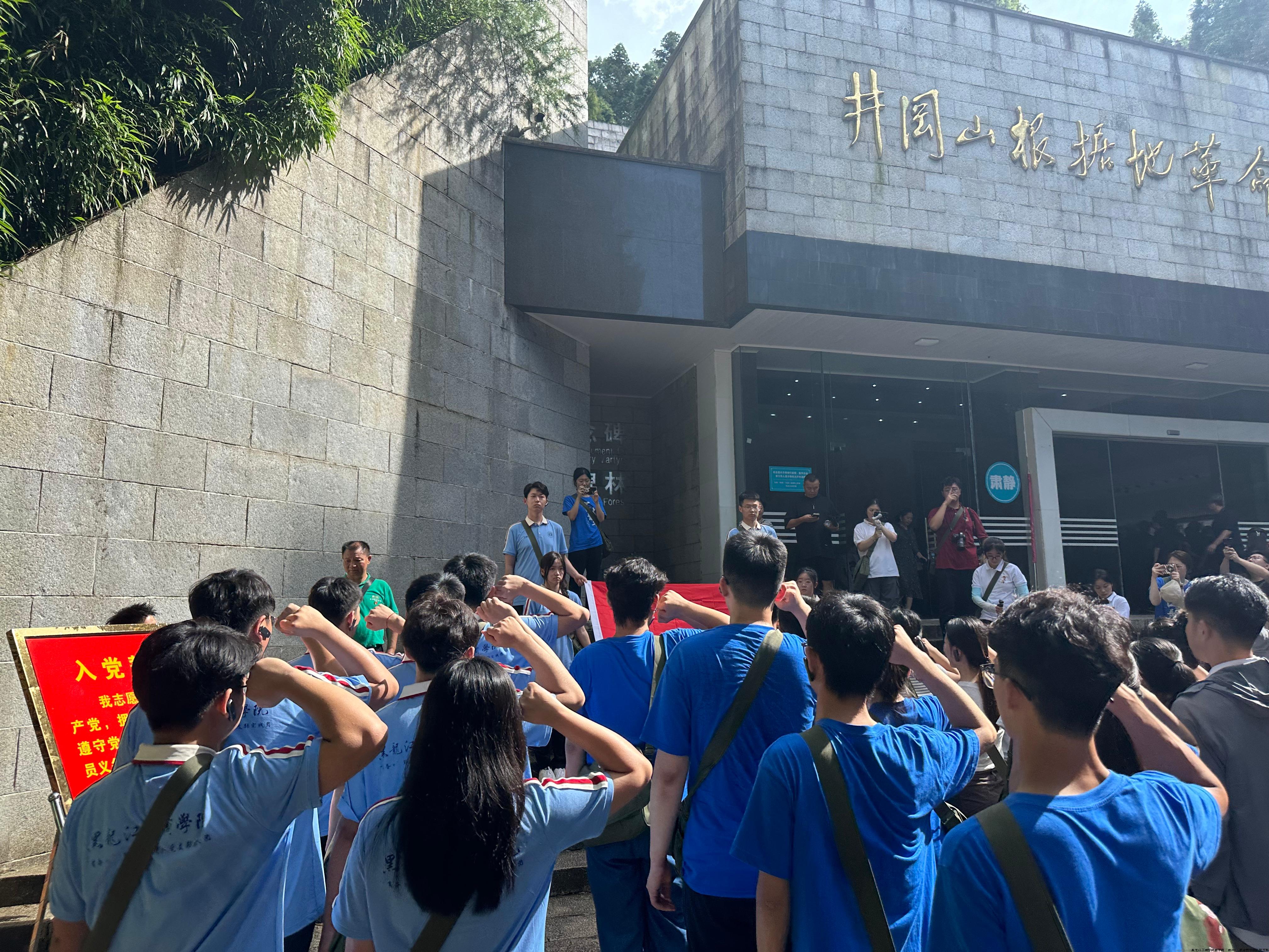 配图6.JPG 配图6.JPG