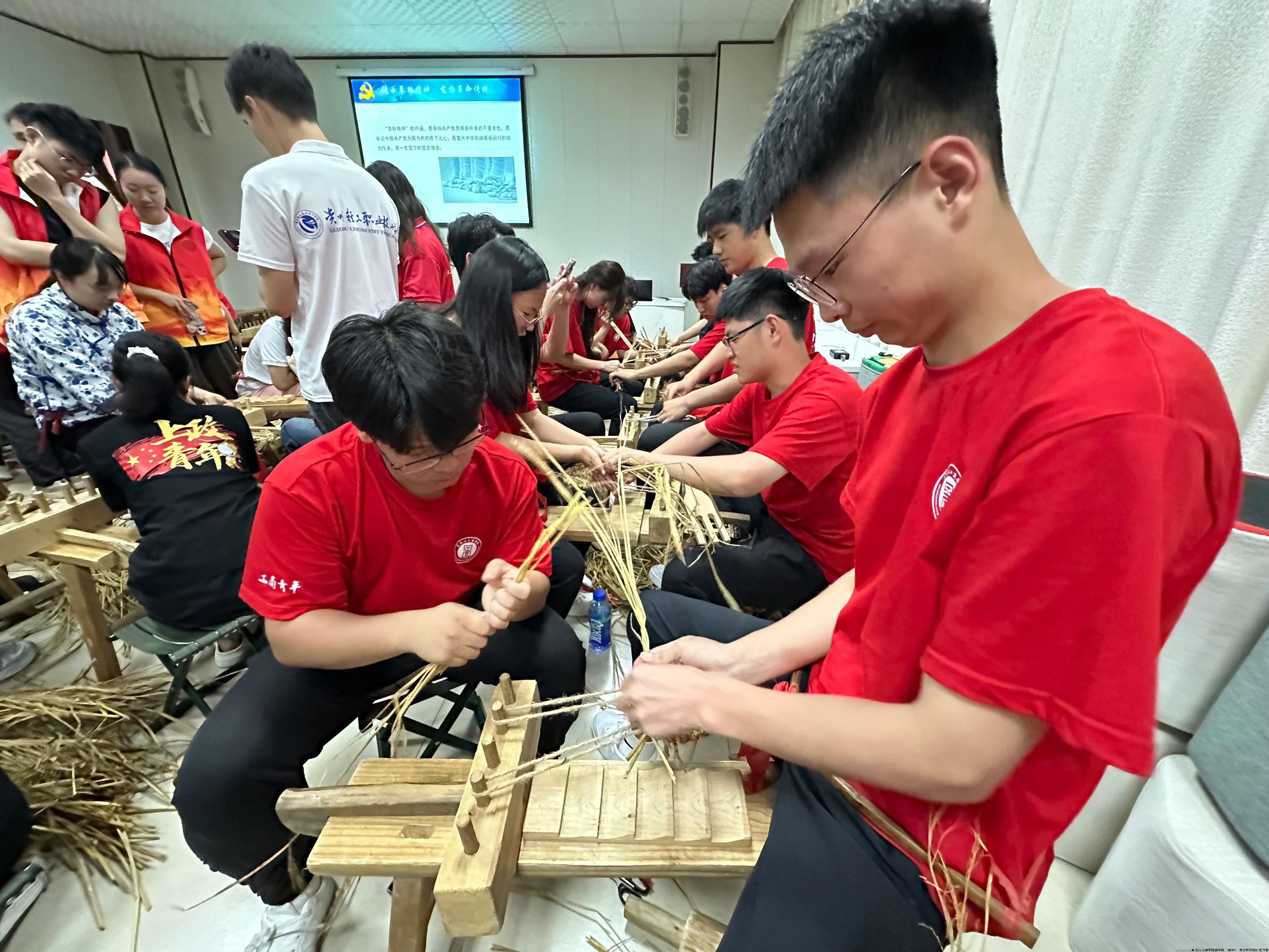 配图28.JPG 配图28.JPG