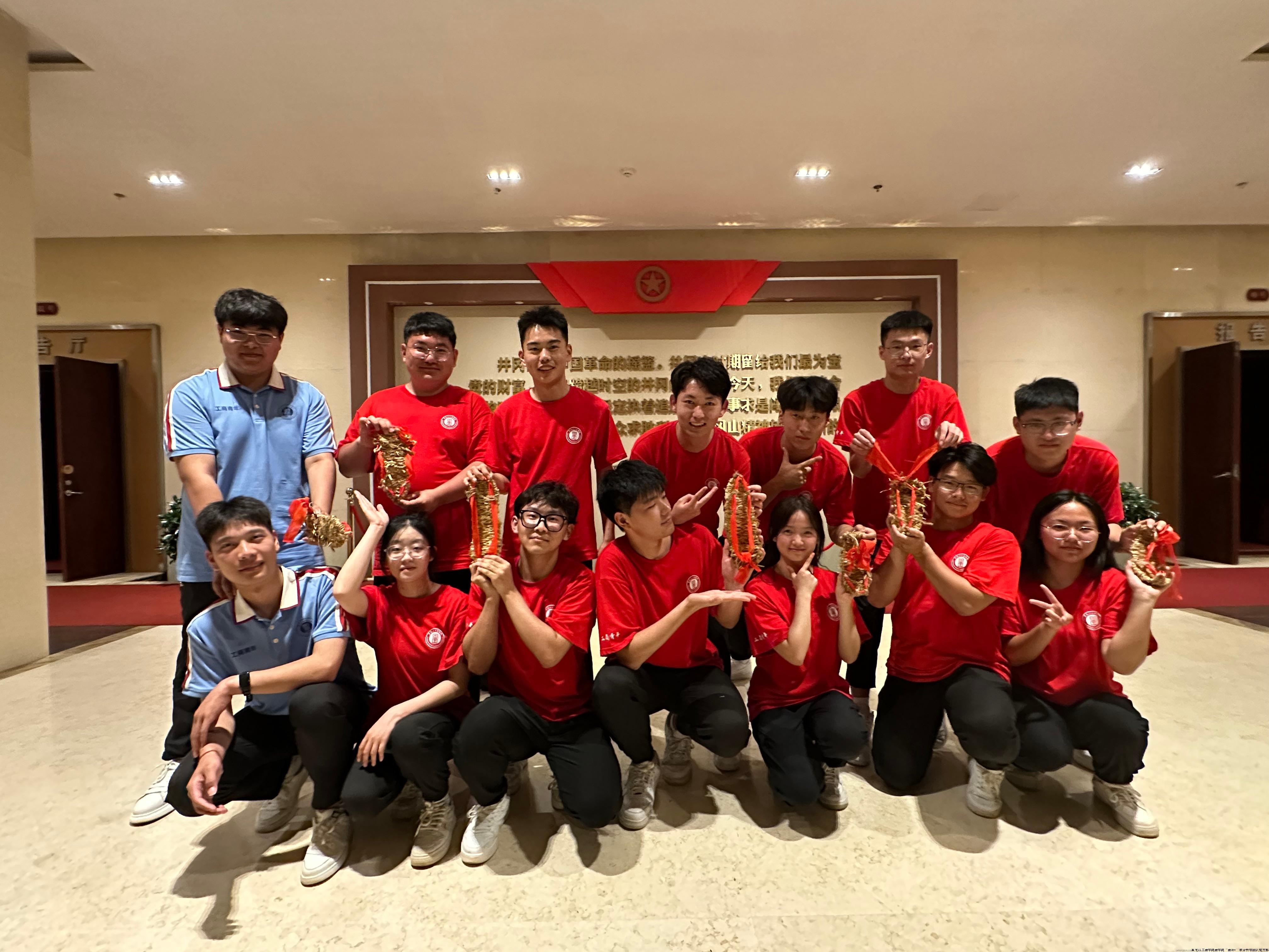 配图29.JPG 配图29.JPG