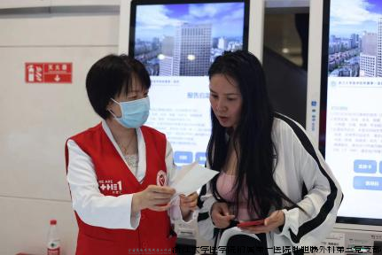 卞丽芳支部副书记.png 卞丽芳支部副书记.png