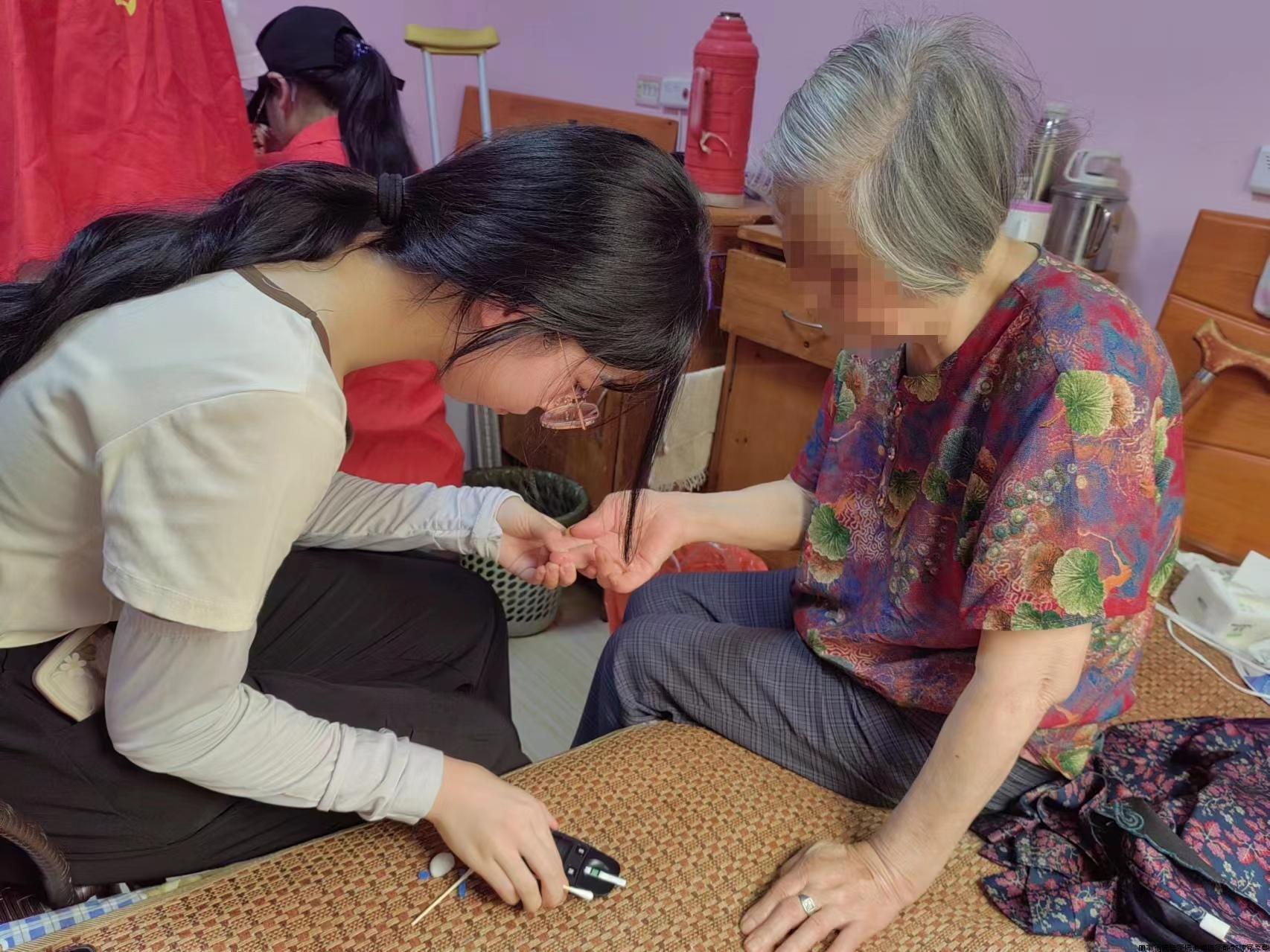 042d81d7928eab9ac2f809fc792f0ba.jpg 042d81d7928eab9ac2f809fc792f0ba.jpg