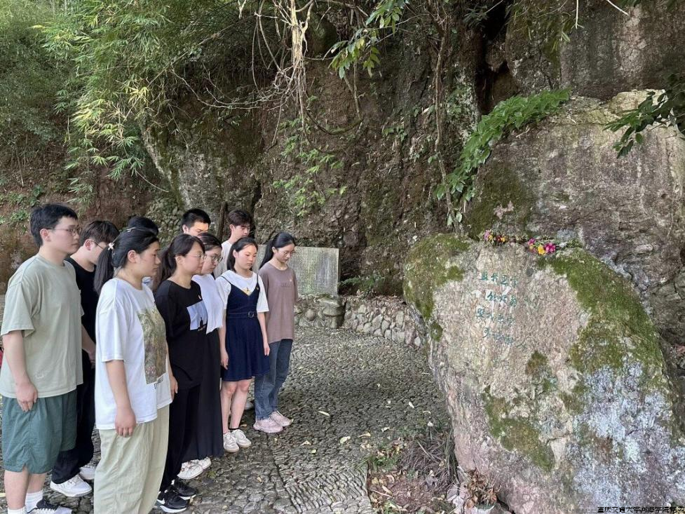 5 筑牢党纪,廉洁文化润心田.png 5 筑牢党纪,廉洁文化润心田.png