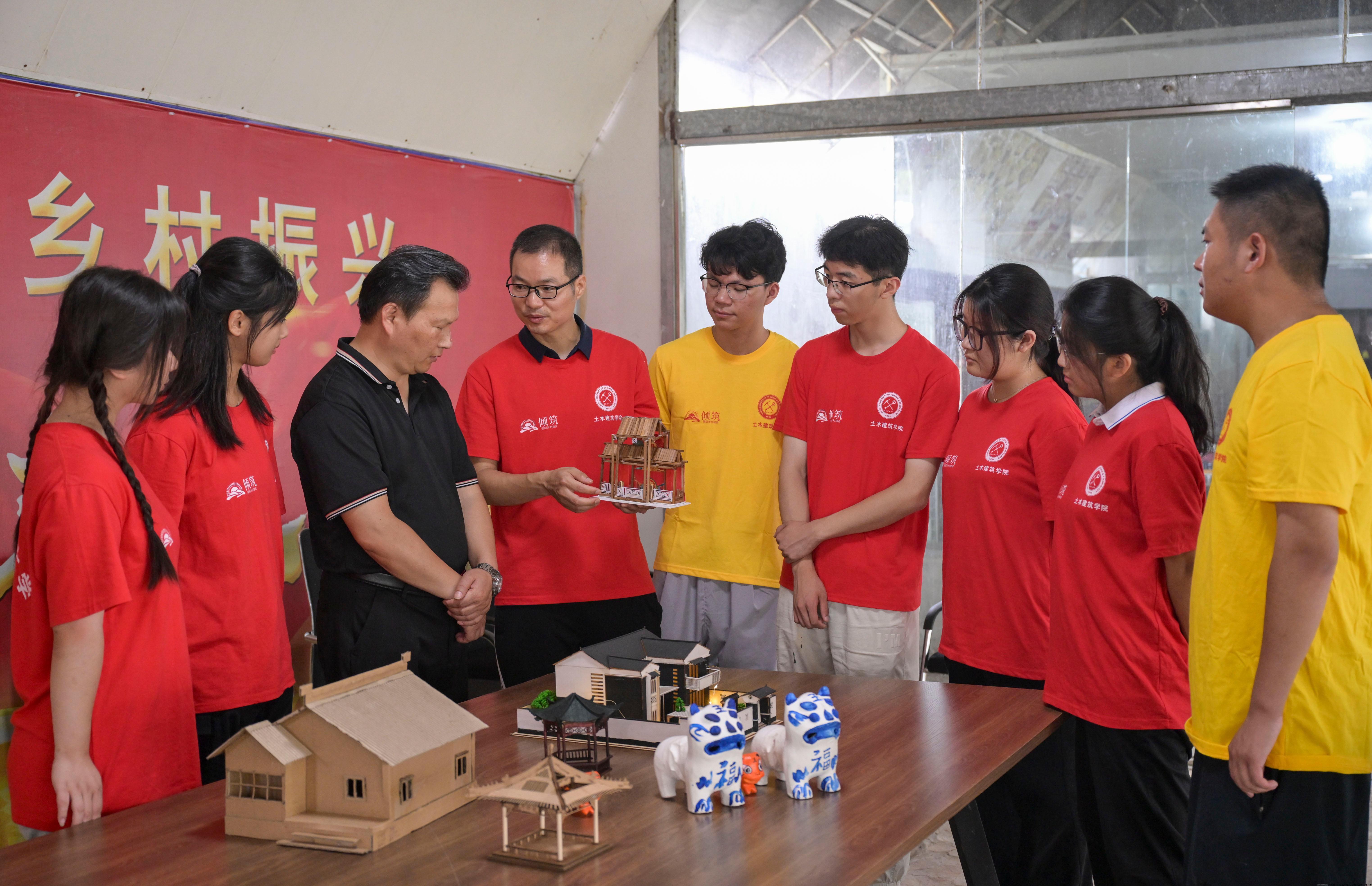 090302.jpg 090302.jpg