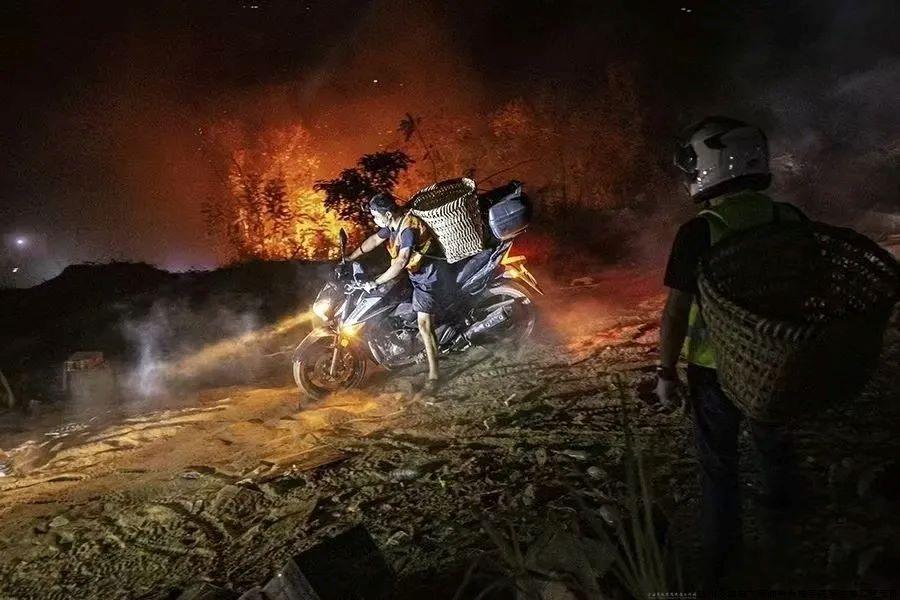 党员2.jpg 党员2.jpg