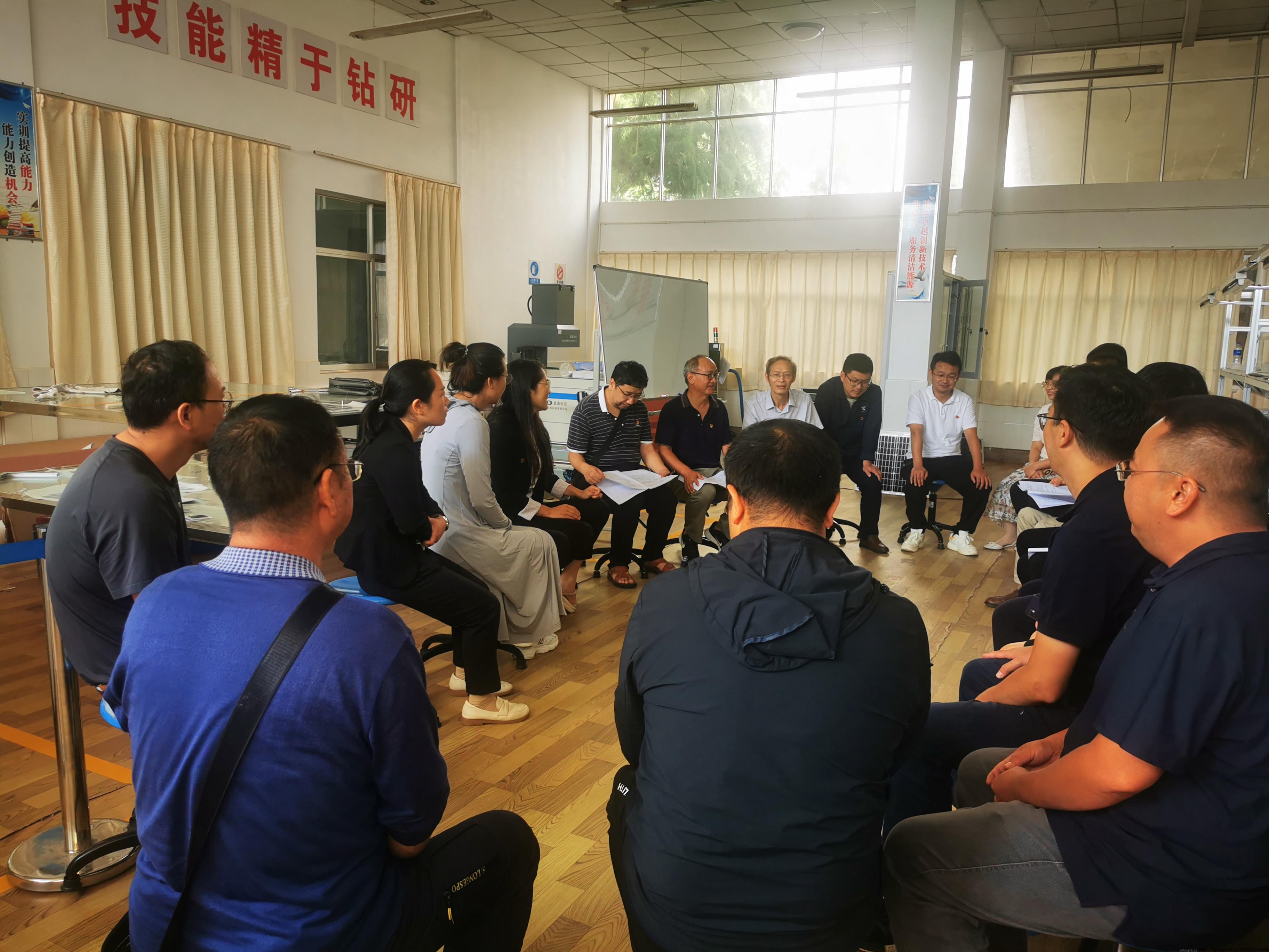 8-27-2.jpg 8-27-2.jpg