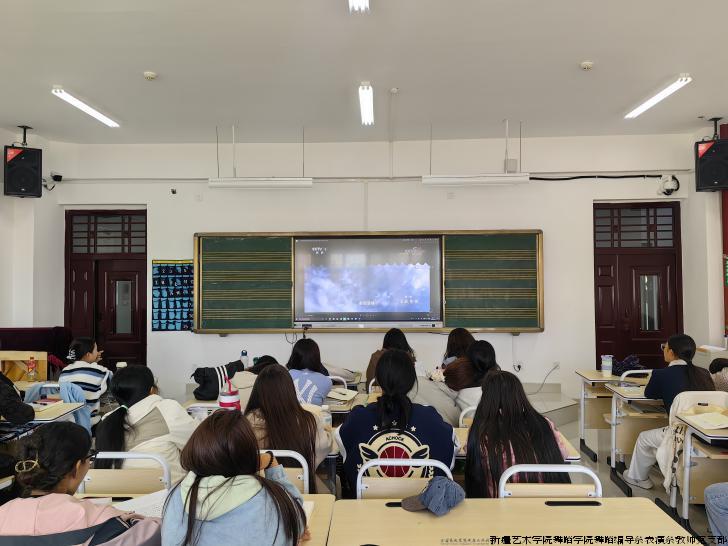 观影2.jpg 观影2.jpg