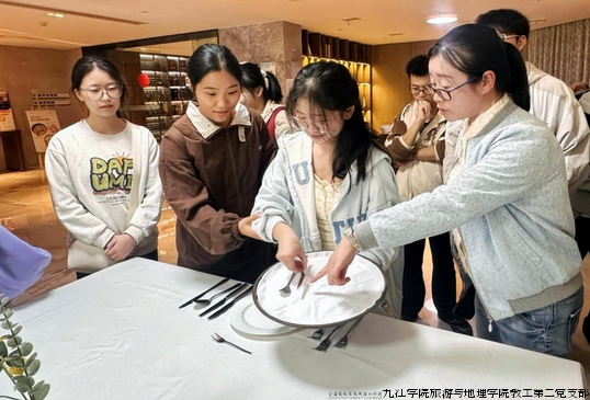 课程4.png 课程4.png