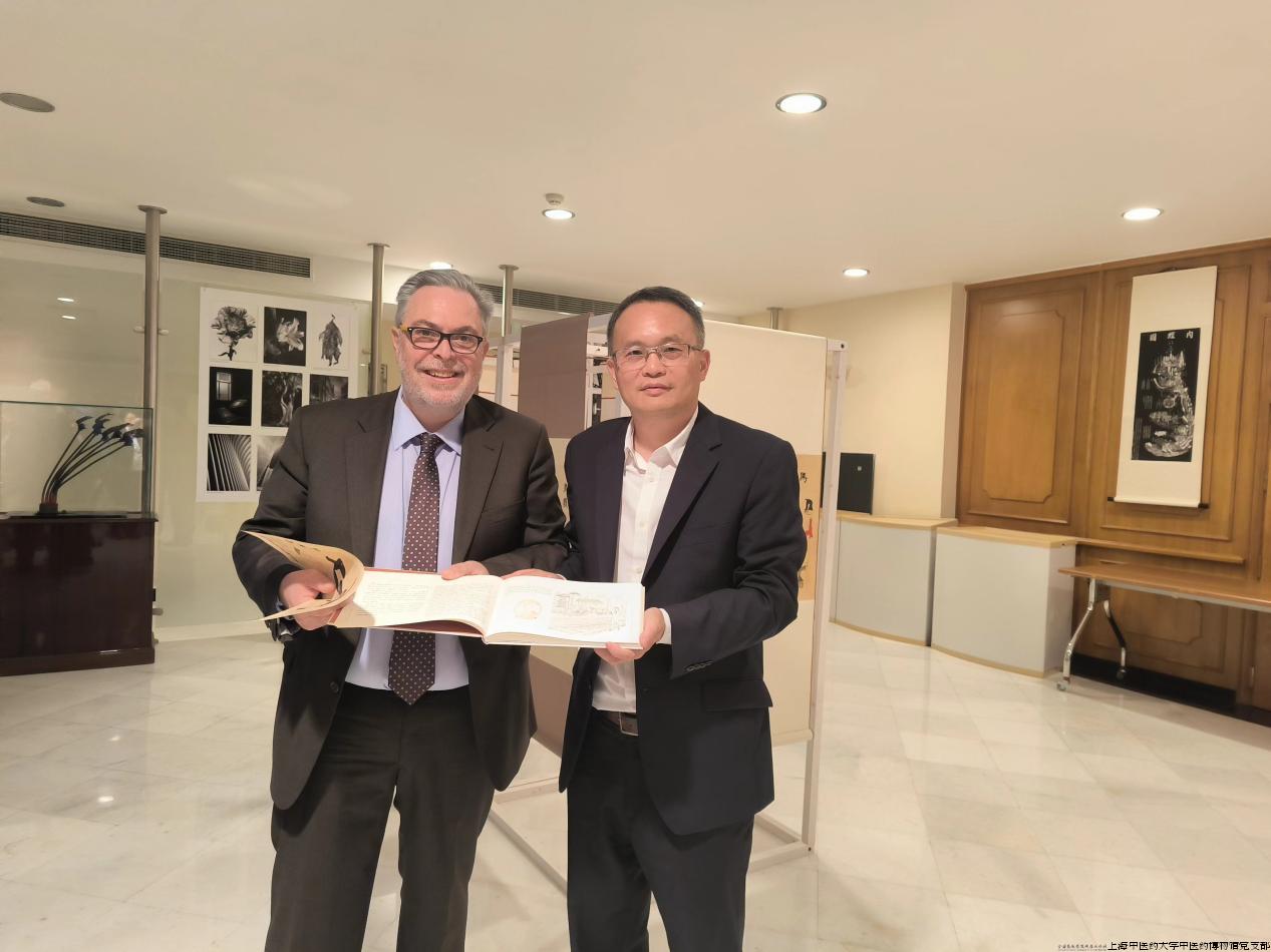 261a0ede-7236-44a2-89c9-aa6e836f1019.jpg 261a0ede-7236-44a2-89c9-aa6e836f1019.jpg