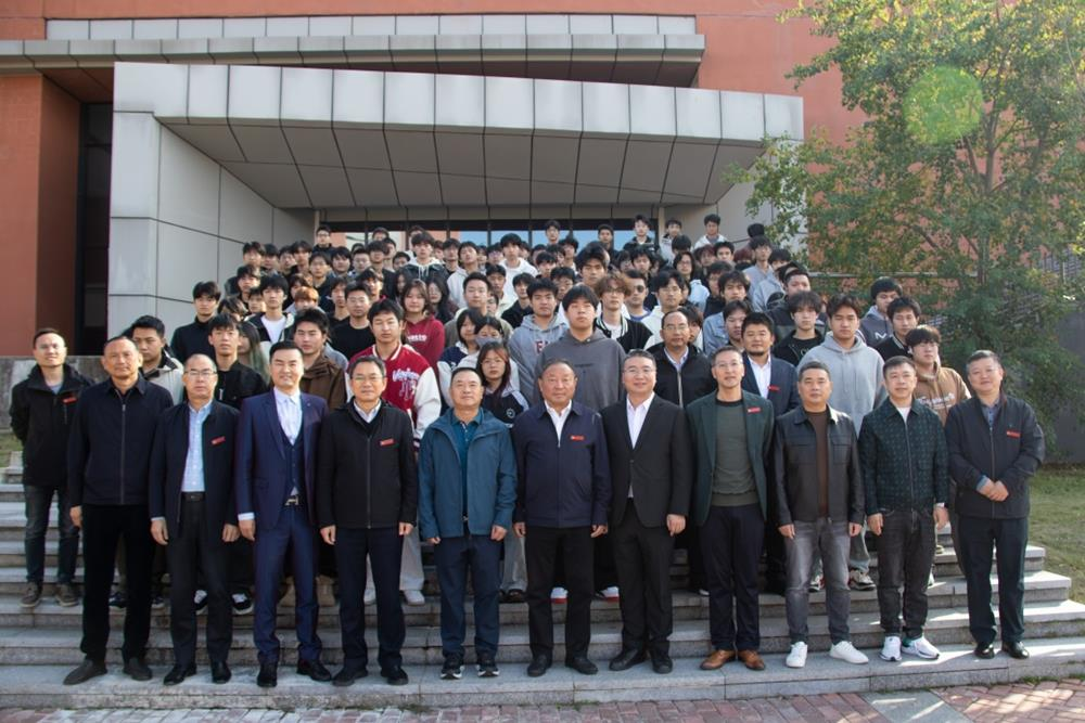 de599a5fffd39e0f00c9a428a5a3962