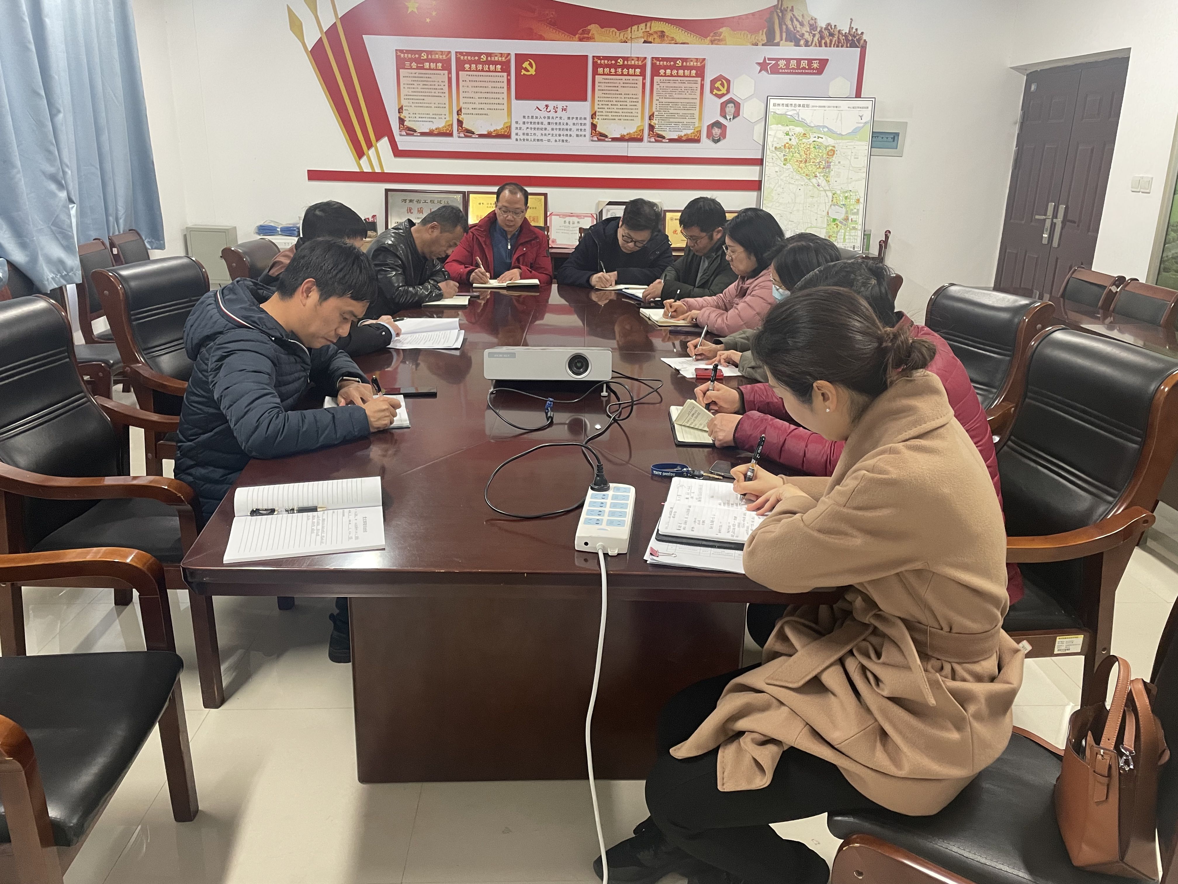 1E5F4845-D7F2-4C16-B456-7A3EF152183A