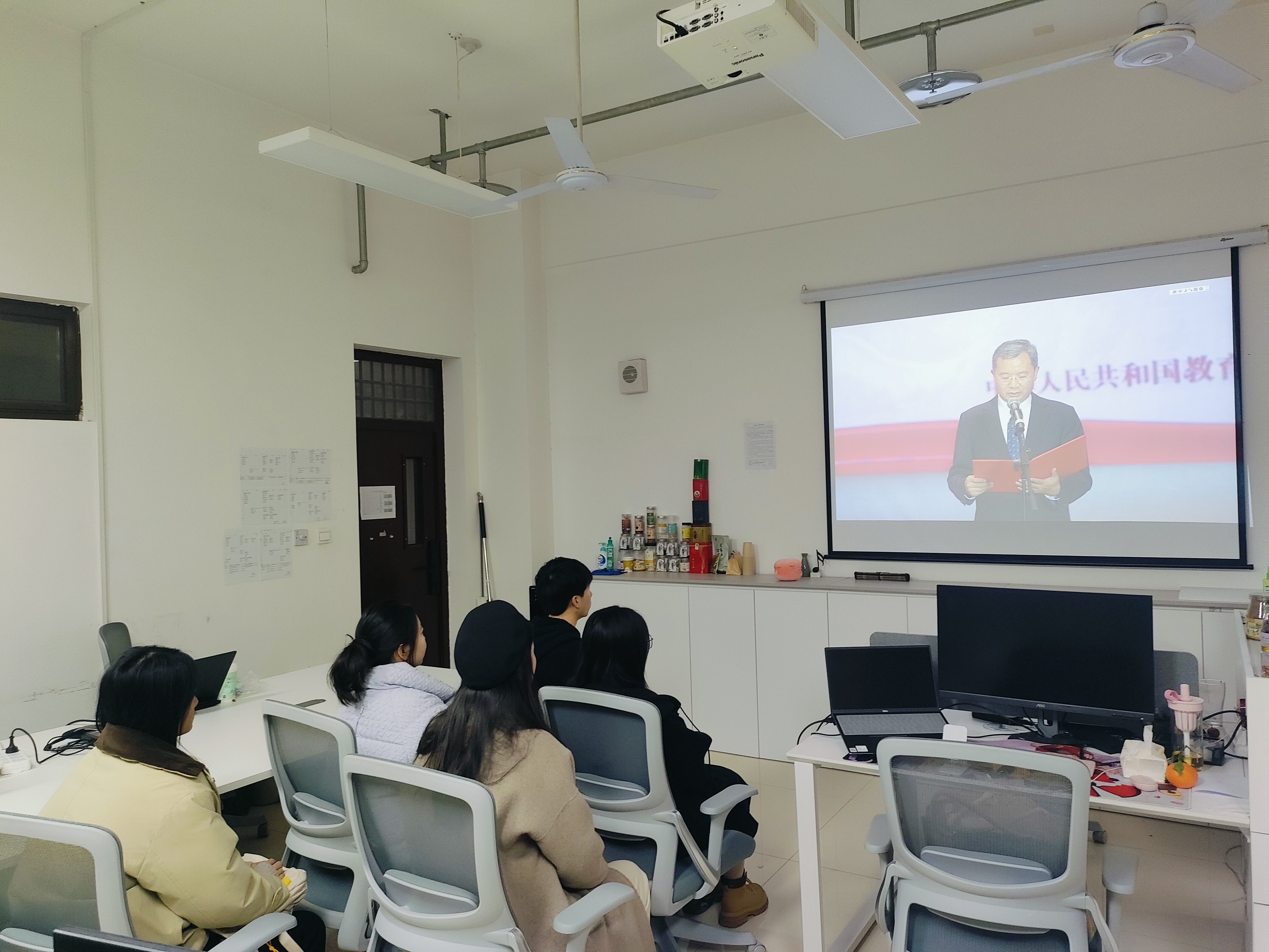 a5d6cd8a43ecc2f316de0cd42af10a1