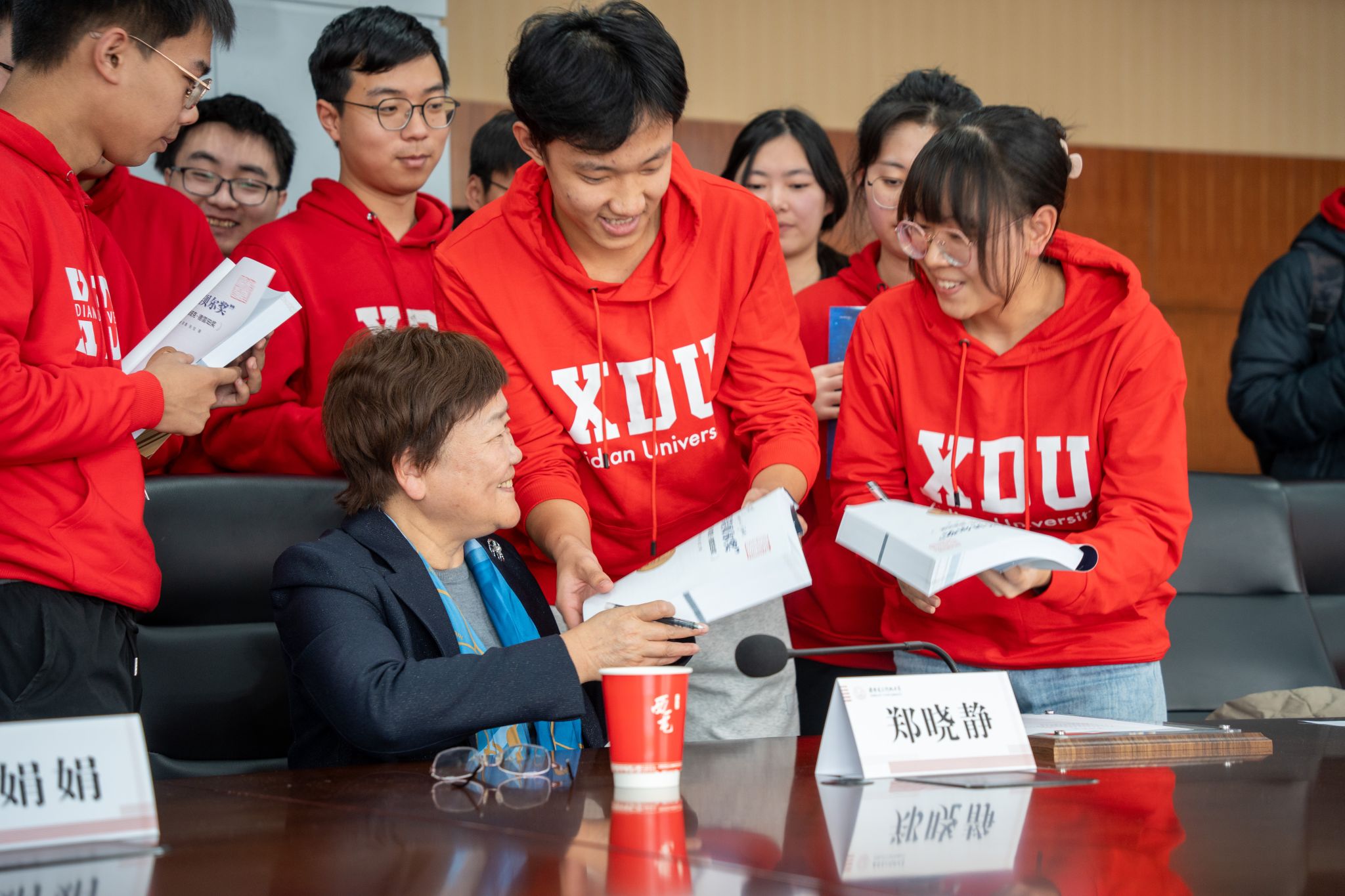 5EBE60738DBC6652E45C5296D66_0F637FB2_4B423