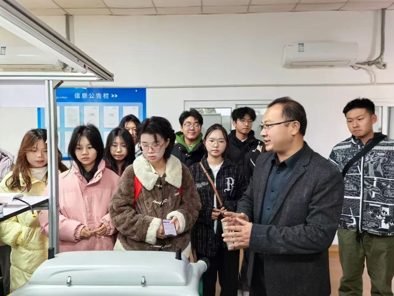 1e8417deb903eb05e0c79d7c3a199ff