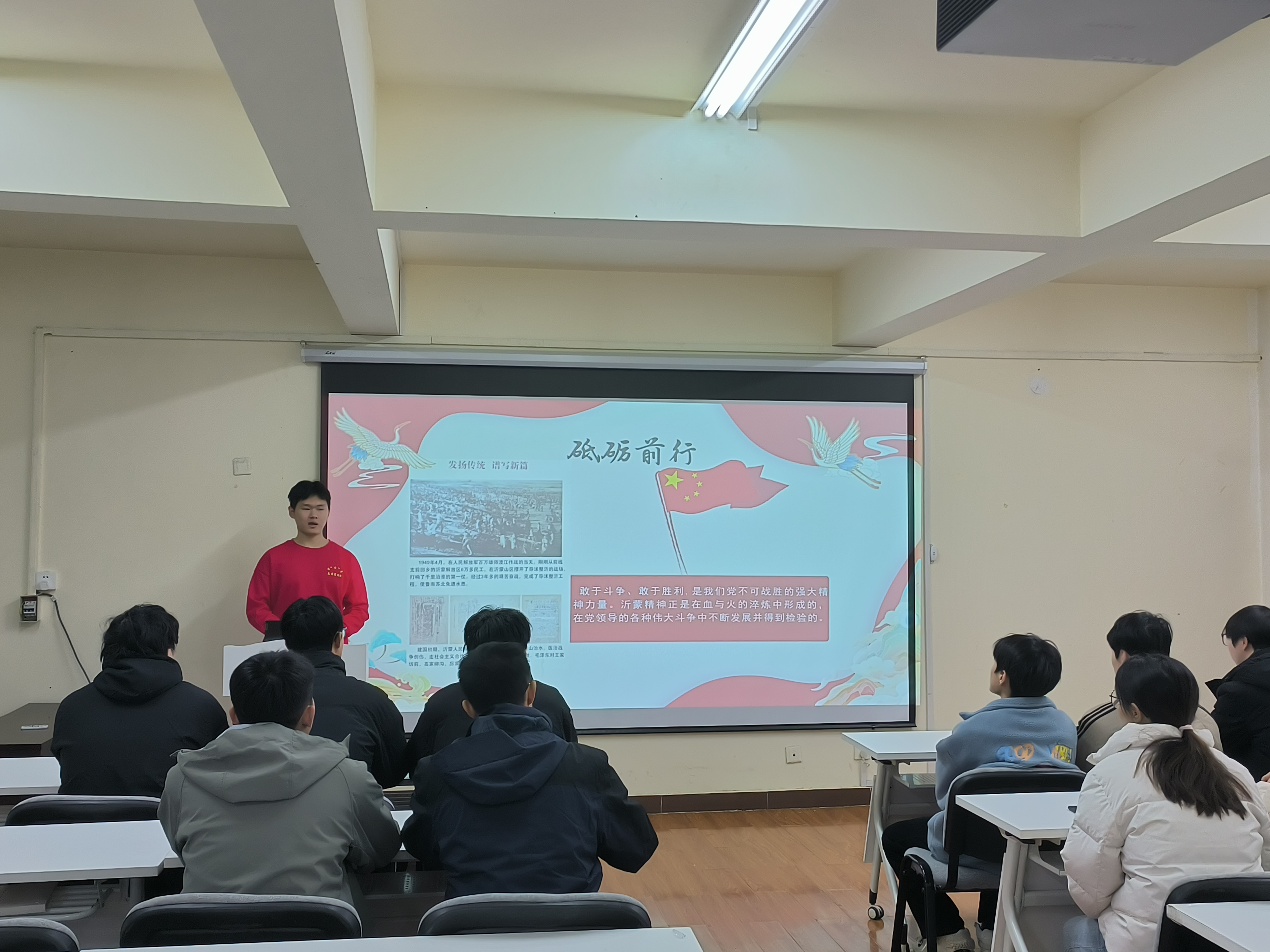 宣讲队成员段长江在河洛书院进行宣讲