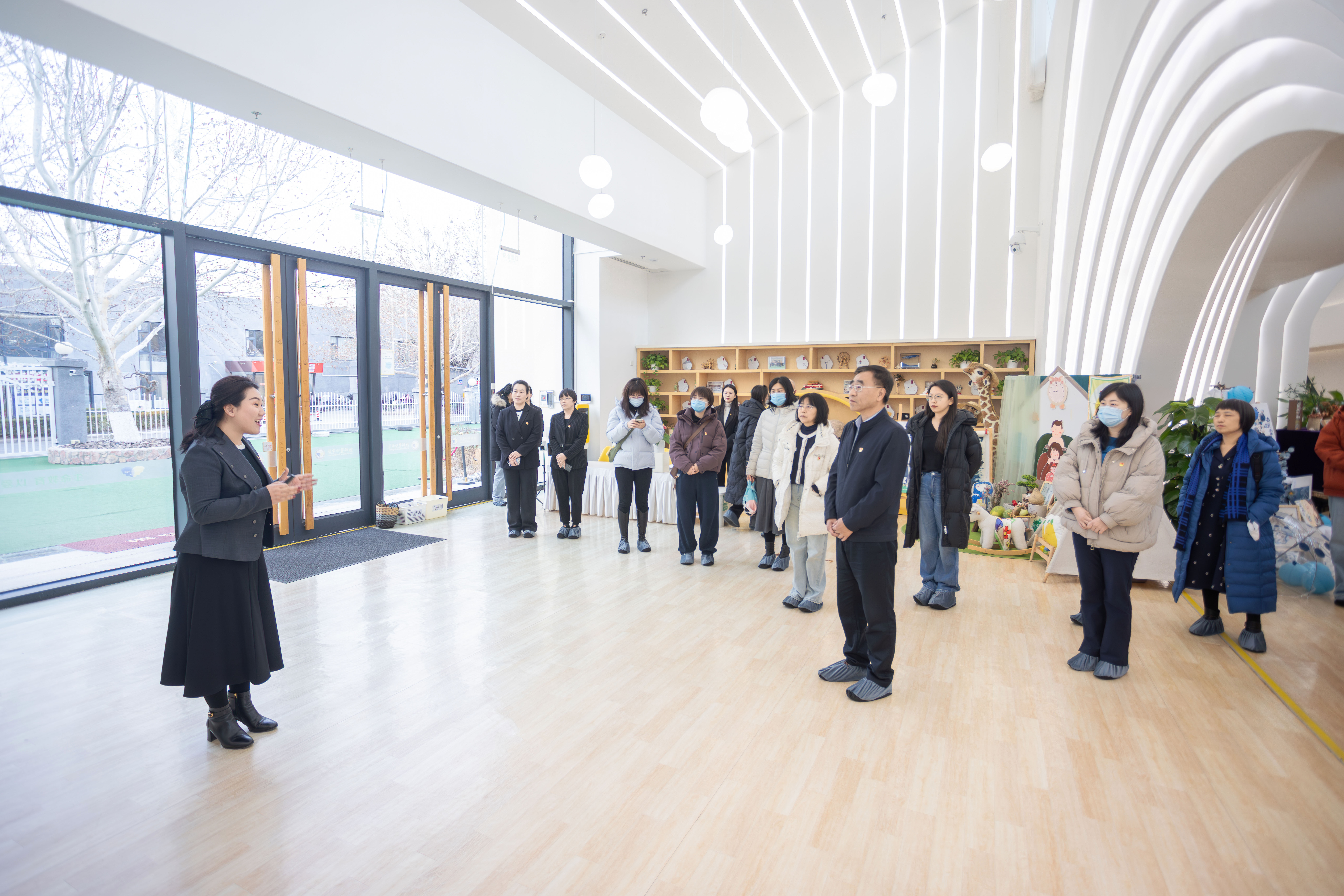 “党建聚合力，同心向未来”主题党日活动1