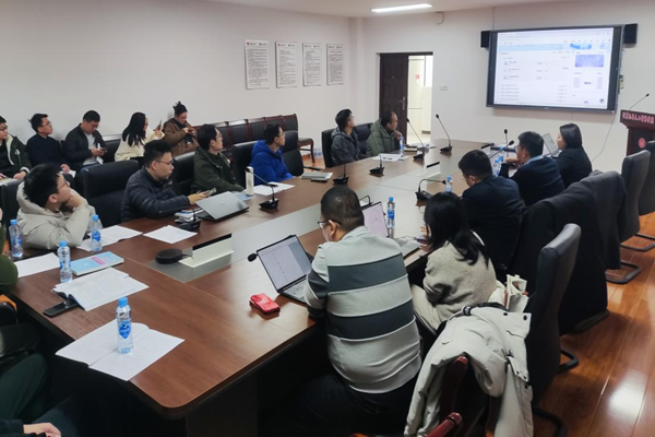 c86079c92f4cdd31a7ffb4074d853715