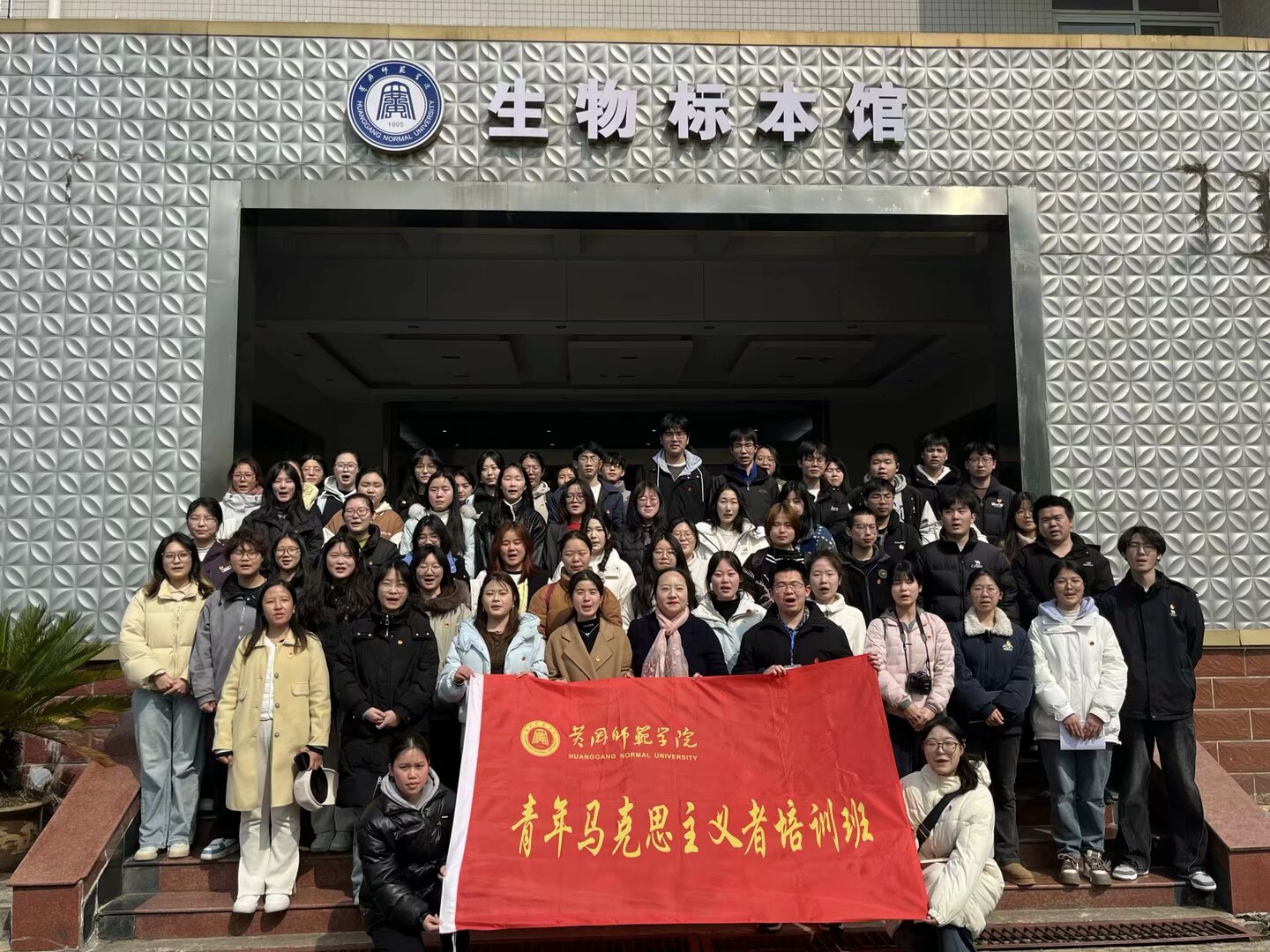 NR8AVjViQ1FBMk9UUTFNemN4TVRNaFRNbG4yQk1ISFEhIQUAcXVuZ3o!