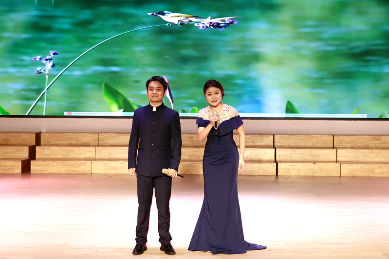 13.李奕瑾 姜茂 《幸福中国一起走》