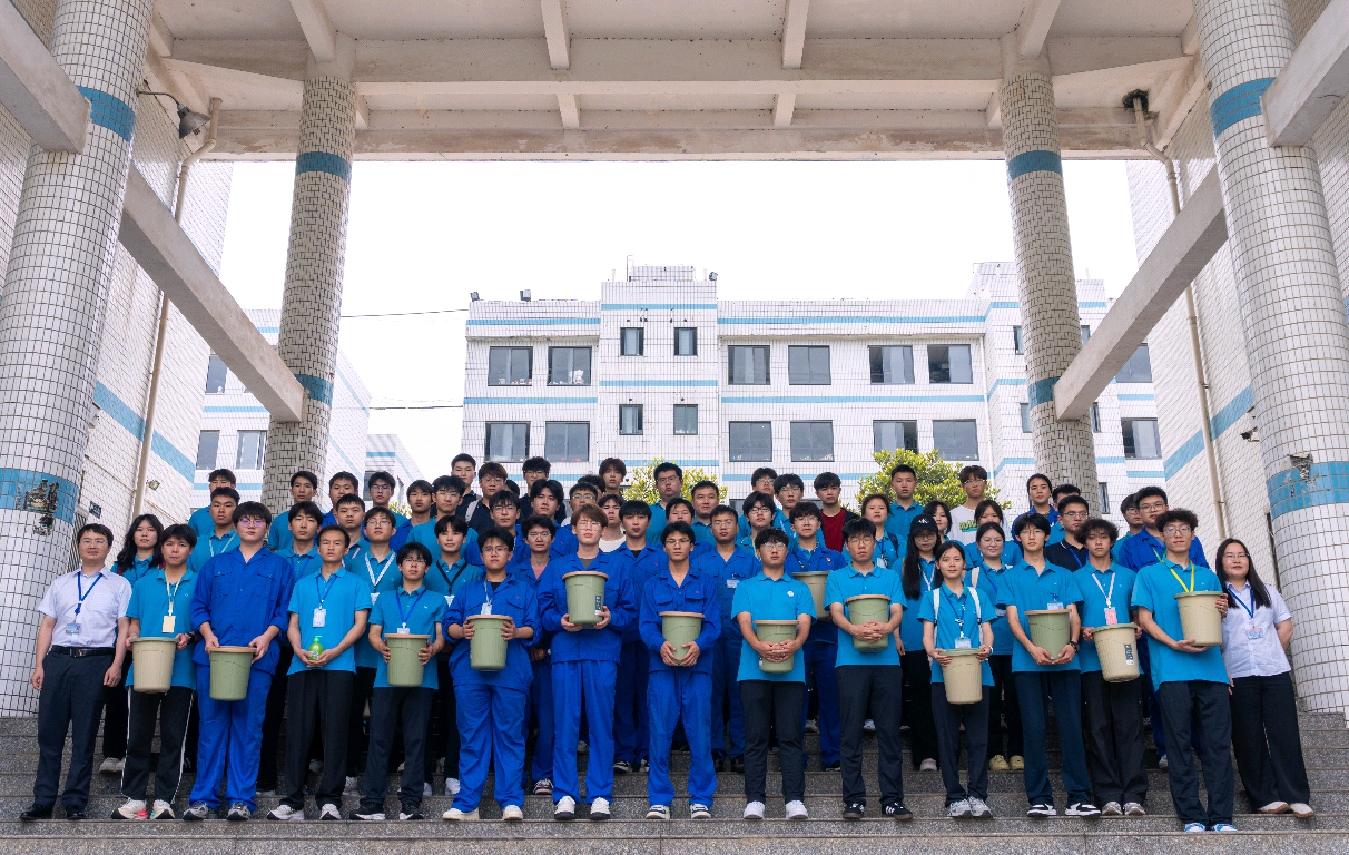 b4a6023313206ce93cd89f2a03bb9f4e