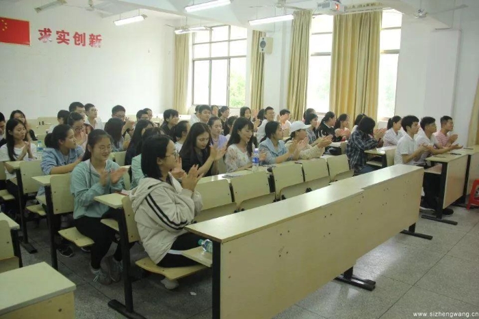 17-诵读红色家书(2)_UUID11357 17-诵读红色家书(2)_UUID11357